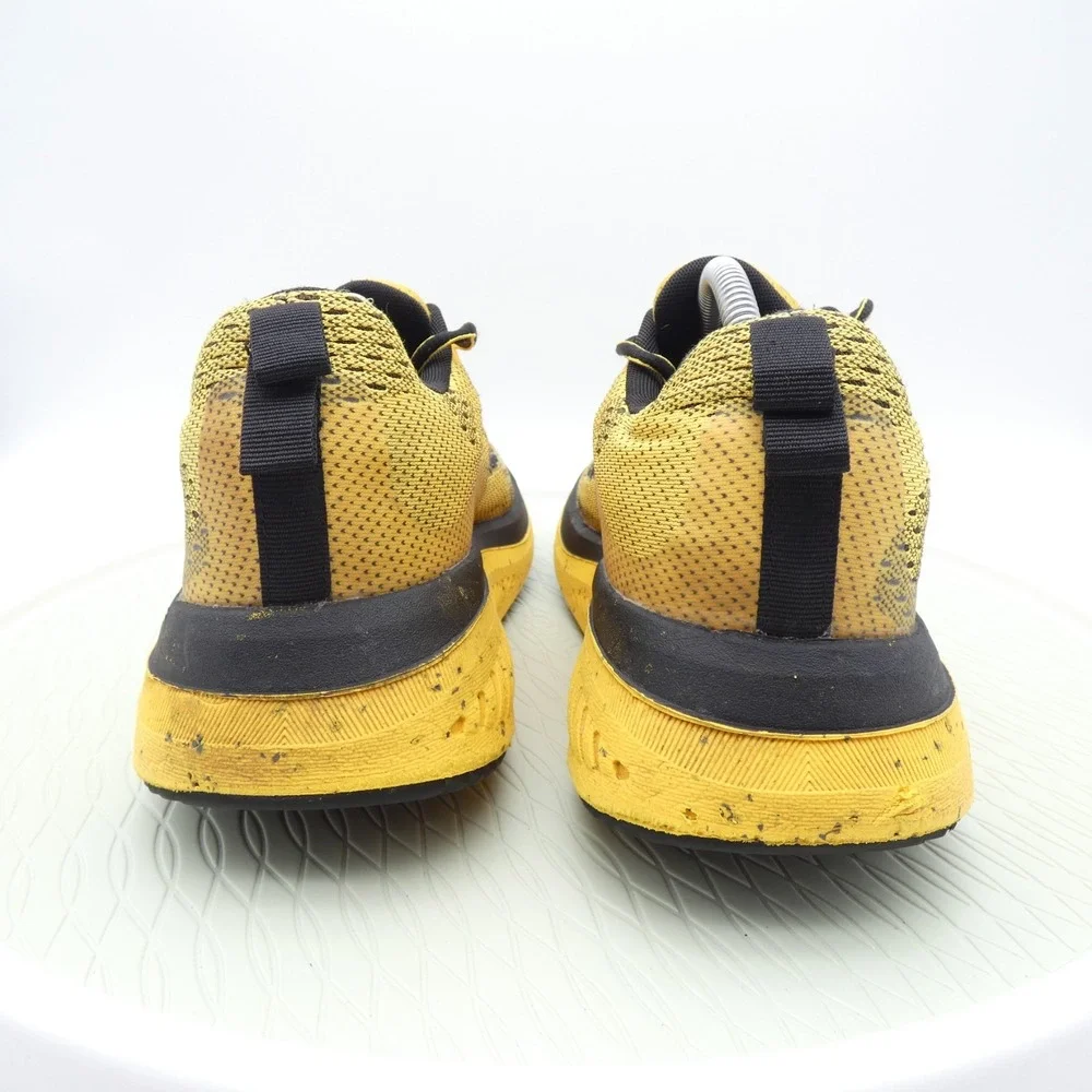 Keen WK400 Walking 1027061 Mens 10 Shoes Yellow Black Lace Up Athletic Sneakers
